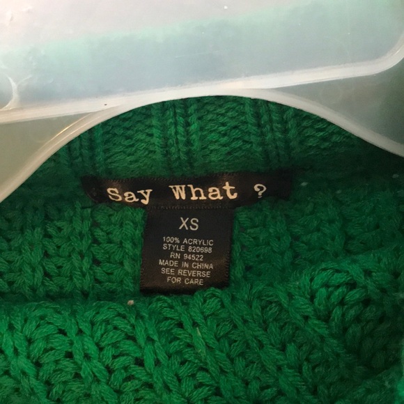 Green sweater - Picture 2 of 2